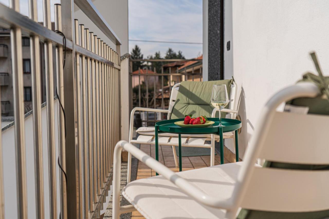 Appartamento Zenaup Saronno Dış mekan fotoğraf